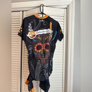 Women’s cycling bib/jersey set
